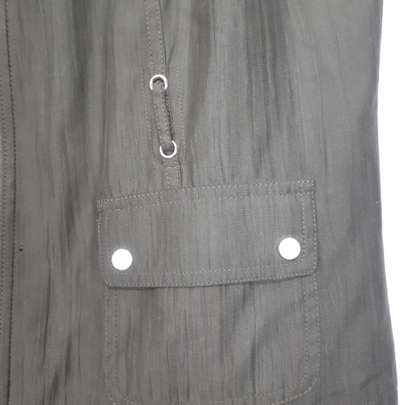 🛍3/$12 ALLISON DALEY Zipper Vest - Picture 4 of 6